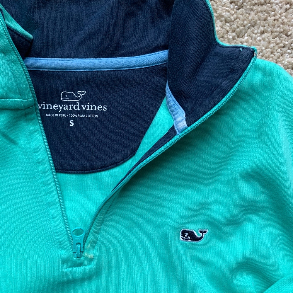 Vineyard Vines pullover